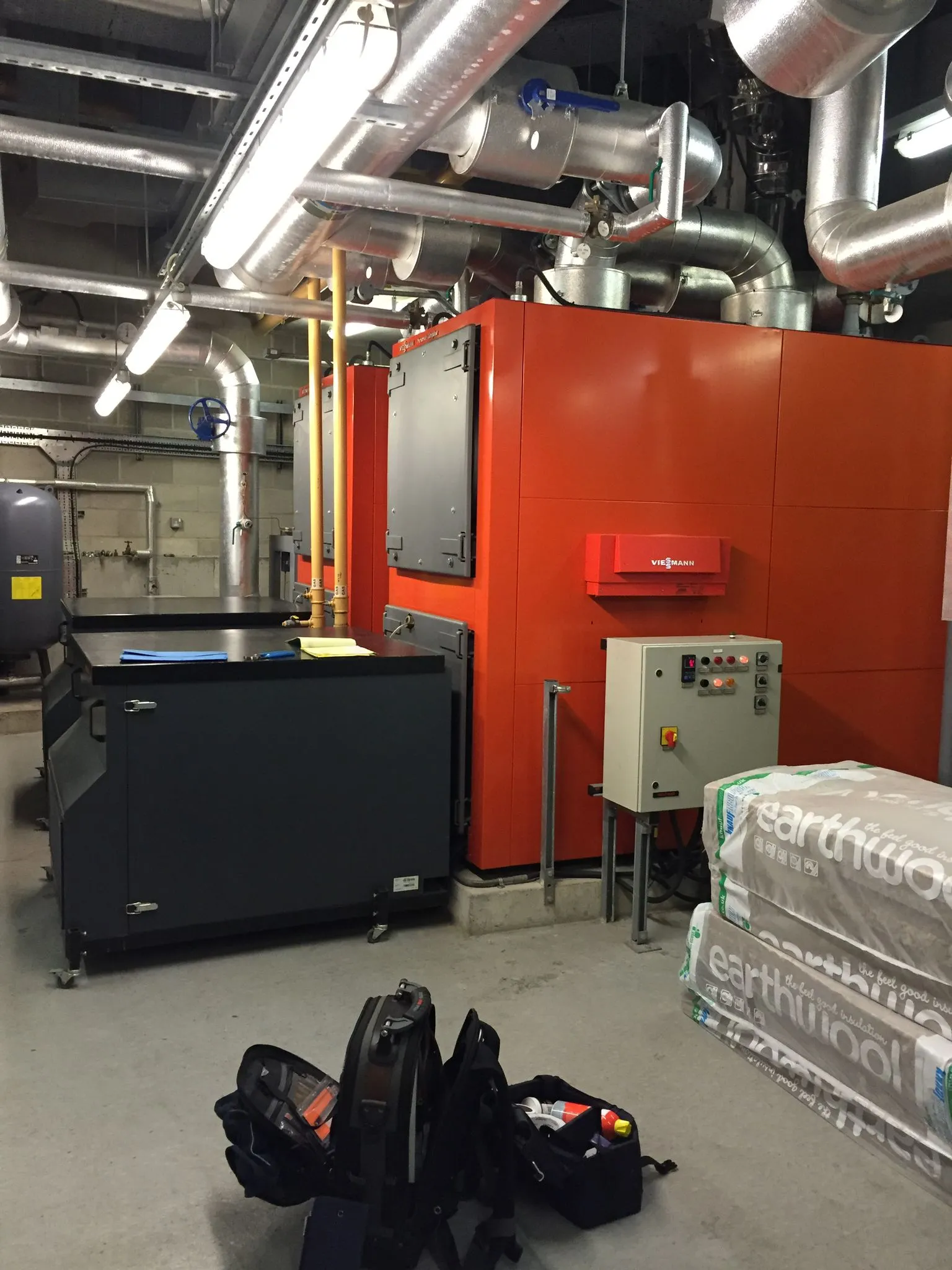 local gas engineer Brent Cross, NW4